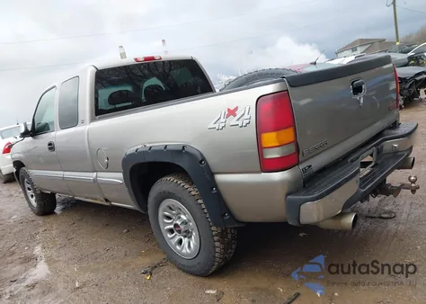 2000 GMC Sierra 1500 Sle z USA, uszkodzony, nr VIN 2GTEK19TXY1243575